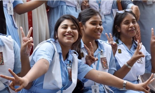 এইচএসসির ফল প্রকাশ, পাসের হার ৫৮.৮৩ শতাংশ