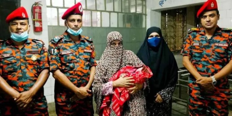 টঙ্গীতে অগ্নিকান্ডে নিহত ফায়ার ফাইটার নুরুলের সংসারে এলো পুত্রসন্তান, দেখা হলো না মুখ