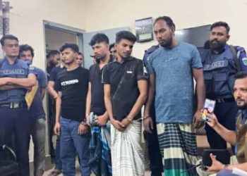 নাটোরে ইমো হ্যাকিং চক্রের ১২ সদস্য আটক