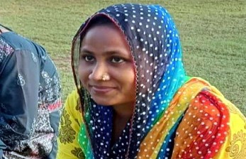 ‎মির্জাপুরে তিন সন্তানের জননী তিন দিন পর পা বাধা অর্ধগলিত লাশ উদ্ধার ‎