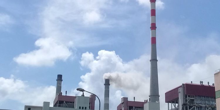 বড়পুকুরিয়া তাপবিদ্যুৎ কেন্দ্রে ৭ দিন বন্ধের পর উৎপাদনে ফিরল