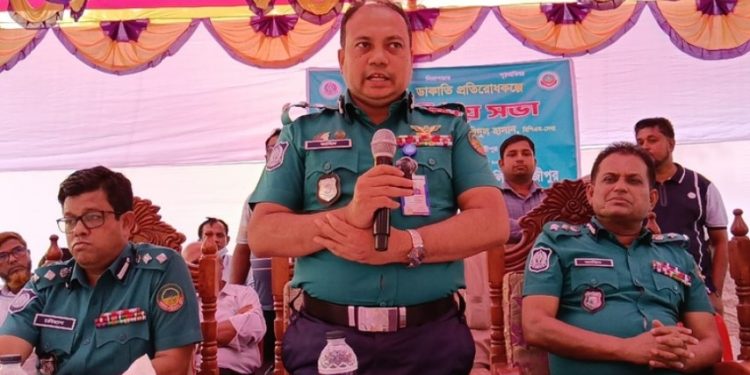 গাজীপুরে নিরাপত্তাই এখন অগ্রাধিকার হাতিয়াবোয় পুলিশ ফাঁড়ি উদ্বোধনী অনুষ্ঠানে ভারপ্রাপ্ত কমিশনার জাহিদুল