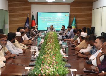 অগ্নিসন্ত্রাস প্রতিরোধে বাস মালিক-শ্রমিকদের সঙ্গে জিএমপি পুলিশের মতবিনিময়