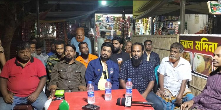 সাভার পৌরসভার ৩ নং ওয়ার্ডের জনগণের মতামত মেয়র হিসেবে খোরশেদ আলমকে দেখতে চান এলাকাবাসী