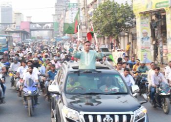টঙ্গীতে লকডাউন বিরোধী মোটরসাইকেল শোডাউন করলেন বিএনপি নেতা রাশেদুল ইসলাম কিরণ