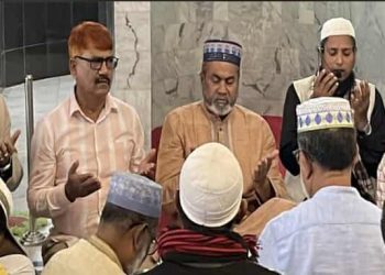 মির্জাপুরে খালেদা জিয়ার সুস্থ্যতা চেয়ে মসজিদে দোয়া মাহফিল