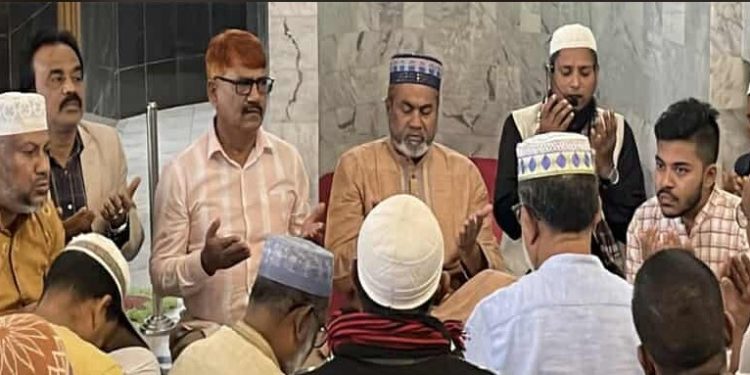 মির্জাপুরে খালেদা জিয়ার সুস্থ্যতা চেয়ে মসজিদে দোয়া মাহফিল