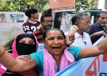 টাঙ্গাইল মির্জাপুরে গোলাপি হত্যা মামলার আসামিকে গ্রেপ্তার ও বিচারের দাবিতে মানববন্ধন