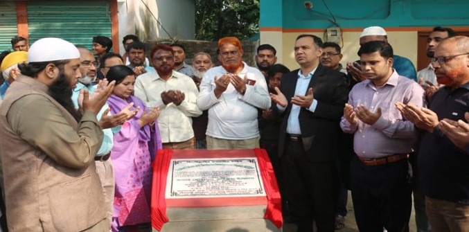 চুয়াডাঙ্গা পৌরসভায় সড়ক উন্নয়ন কাজের উদ্বোধন