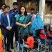 সিংড়ায় প্রতিবন্ধীদের মাঝে হুইল চেয়ার বিতরণ
