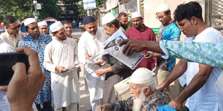 ঢাকা-১৮ আসনের এমপি প্রার্থী আহসান হাবিবের গণসংযোগ নেতাকর্মীদের ভালোবাসায় সিক্ত