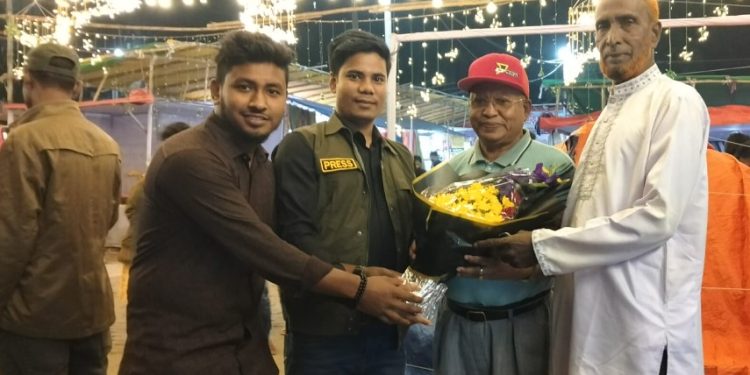 সাভারে গেন্ডা ইমু সাহেবের বালুর মাঠে লাল–সবুজের অর্গানিক খাদ্য, কৃষি শিল্প ও বাণিজ্য মেলা উদ্বোধন