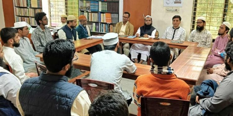 নিমগ্ন পাঠাগারে ‘লেখকের গল্প’র তৃতীয় পর্ব অনুষ্ঠিত বশিরুল