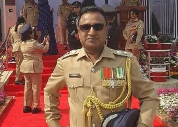 আলমডাঙ্গার গর্ব রবিউল ইসলাম: নড়াইল থেকে পঞ্চগড়ে নতুন পুলিশ সুপার