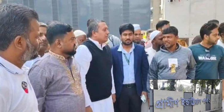 কালিয়াকৈরে ককটেল বিস্ফোরণে ক্ষতিগ্রস্ত গ্রামীণ ইন্ডাস্ট্রিয়াল পার্ক পরিদর্শন করলেন ড. ব্যারিস্টার ইসরাক