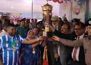 গাজীপুরে প্রশাসক গোল্ডকাপ ফুটবলে জমজমাট ফাইনাল, আধুনিক নগর গঠনের বার্তা