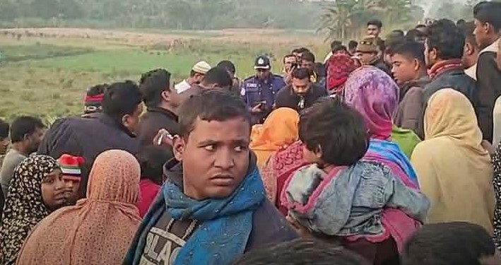 নাটোরের লালপুরে ঘুড়তে নিয়ে গিয়ে প্রাক্তন স্ত্রীকে গলা কেটে হত্যার অভিযোগ-স্বামী আটক