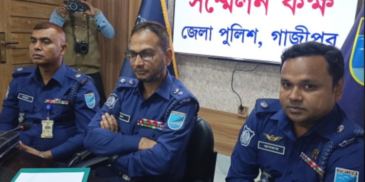 গাজীপুরে সাংবাদিকদের সাথে নবাগত পুলিশ সুপারের মতবিনিময় সভা