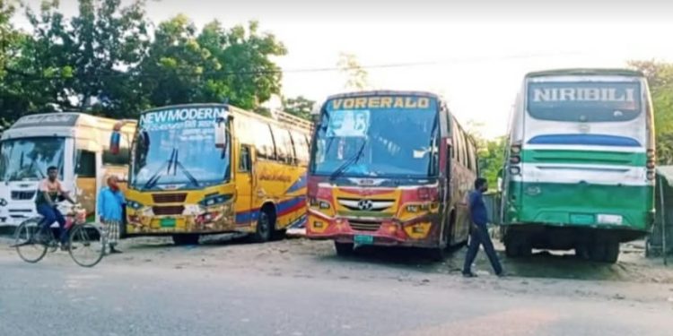 তারেক রহমানের স্বদেশ প্রত্যাবর্তন চুয়াডাঙ্গা থেকে ঢাকায় যাচ্ছেন ১০ হাজার বিএনপি নেতাকর্মী