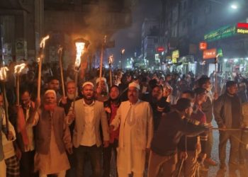 গাজীপুর-২ আসনে বিএনপির প্রার্থী বদল দাবিতে টঙ্গীতে মশাল মিছিল!