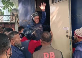 চুয়াডাঙ্গায় জেলা আওয়ামী লীগ ও ছাত্রলীগের দুই নেতা কারাগারে