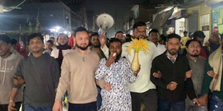 গাজীপুর-২ আসনের বিএনপি প্রার্থী পক্ষে টঙ্গীতে গণসংযোগ