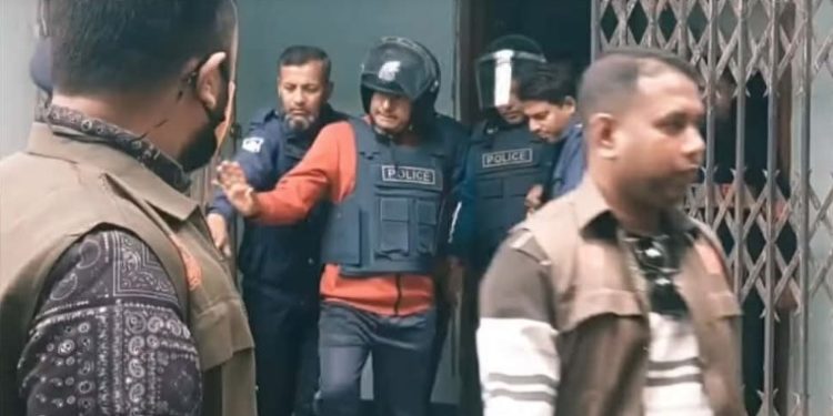 চুয়াডাঙ্গায় জেলা আওয়ামী লীগ-ছাত্রলীগের দুই নেতা কারাগারে