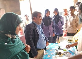 চুয়াডাঙ্গা দামুড়হুদায় মায়া বেকারী ও মদিনা ট্রেডার্সকে ৩২ হাজার টাকা জরিমানা