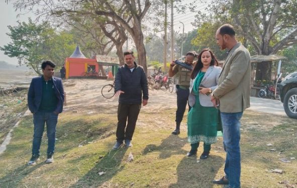 আলমডাঙ্গার দর্শণীয় স্থান উন্নয়নে প্রশাসকের সরজমিন পরিদর্শন