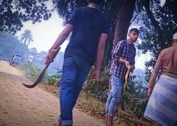 শ্রীপুরে জমি বিরোধের জেরে দেশীয় অস্ত্র দেখিয়ে দখলের চেষ্টা