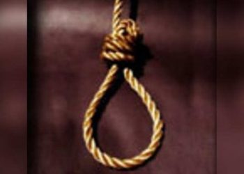 চুয়াডাঙ্গায় স্কুল শিক্ষকের স্ত্রীর আত্মহত্যা