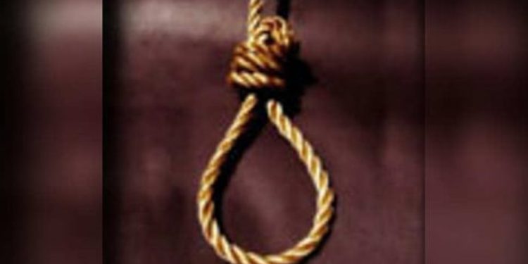 চুয়াডাঙ্গায় স্কুল শিক্ষকের স্ত্রীর আত্মহত্যা